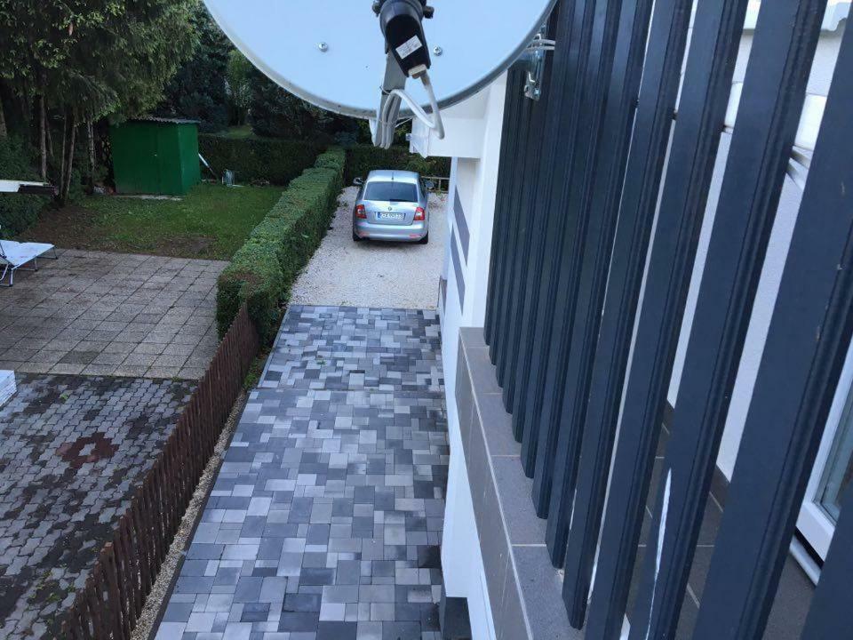 Rita Apartmanhaz Buk Luaran gambar